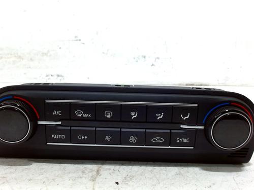 Used Climate control Climate control 9962636 9962636