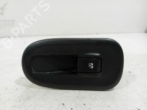 Used Right front window switch Right front window switch 15716814 15716814