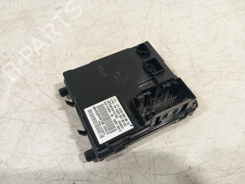 Used Electronic module Electronic module MERCEDES-BENZ C-CLASS (W205) C 350 e (205.047) (279 hp) 33964327 33964327