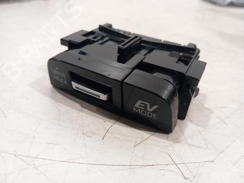 Used Switch Switch SUZUKI SWACE (AMZ_) 1.8 Hybrid (122 hp) 33661235 33661235