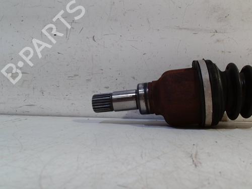 Left front driveshaft PEUGEOT 208 I (CA_, CC_) 1.2 VTI 82 | BP13713718M38