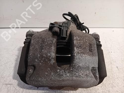 Used Right front brake caliper MERCEDES-BENZ C-CLASS (W204) C 180 CGI (204.049) (156 hp) 25852445