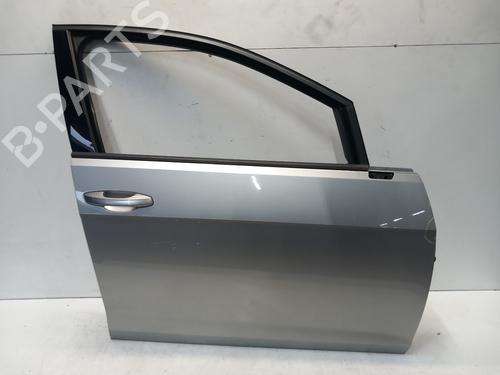 Used Right front door Right front door 39072492 39072492