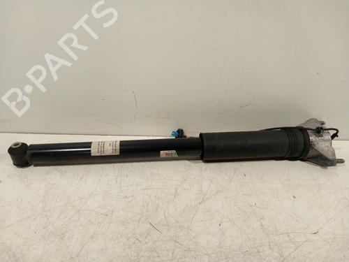 Used Right rear shock absorber Right rear shock absorber MERCEDES-BENZ CLA (C118) CLA 200 (118.387) (163 hp) 33268314 33268314