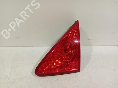 Used Left tailgate light Left tailgate light 19301688 19301688