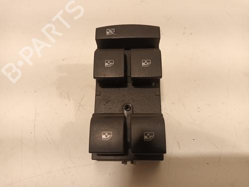 BP31647100I30 main image