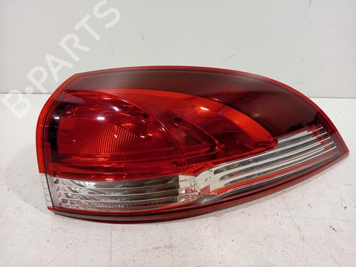Høyre baklys RENAULT CLIO IV Grandtour (KH_) 0.9 TCe 90 (90 hp) 28309209