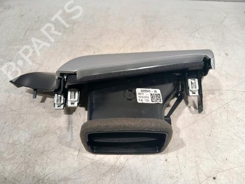 Luftventil BMW 5 (G30, F90) 520 d | BP33884493I21 - Image 2