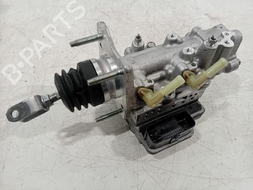 Used Servo brake Servo brake TOYOTA AURIS (_E18_) 1.8 Hybrid (ZWE186_, ZWE186R) (136 hp) 33326754 33326754