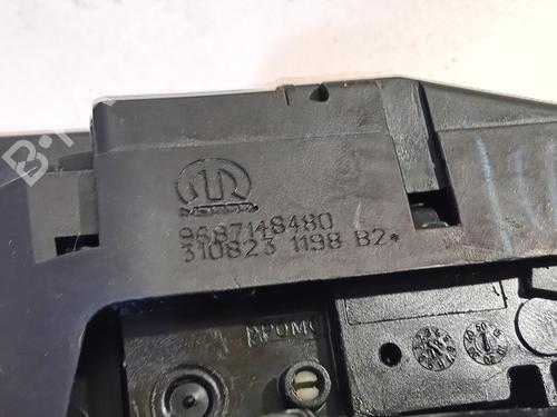 Tailgate lock PEUGEOT 3008 II SUV (MC_, MR_, MJ_, M4_) Hybrid | BP27484200C101