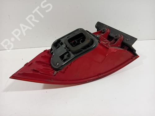 Right taillight VW PASSAT B7 Variant (365) 1.6 TDI | BP39912505C35 - Image 4