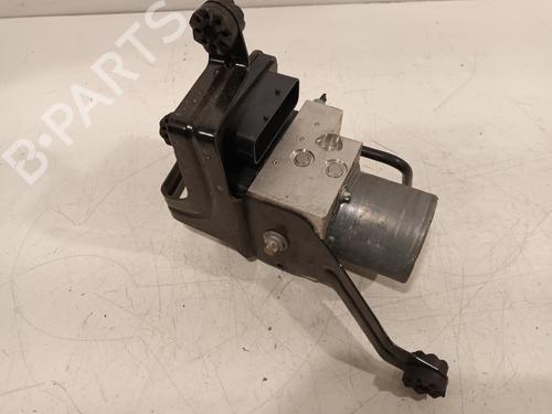 Used ABS pump BMW X5 (F15, F85) xDrive 30 d (258 hp) 32207485