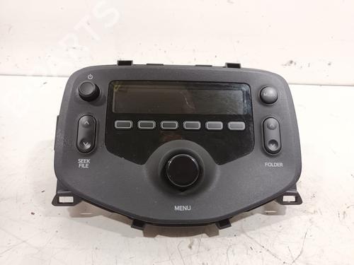 Used Radio TOYOTA AYGO (_B4_) 1.0 (KGB40) (69 hp) 15101529