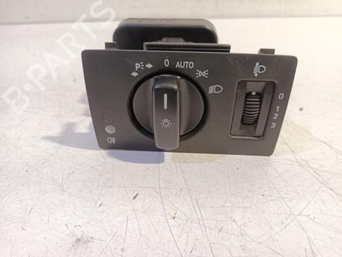 Used Headlight switch MERCEDES-BENZ B-CLASS Sports Tourer (W245) B 180 CDI (245.207) (109 hp) 16420911
