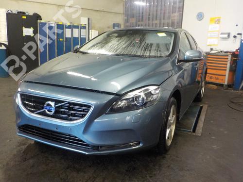 Used Parts VOLVO V40 Hatchback (525)  D2  842531