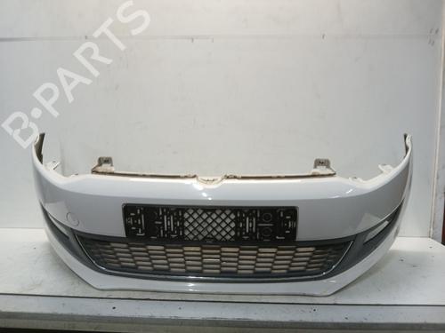 Pára-choques frente Pára-choques frente VW POLO V (6R1, 6C1) 1.4 (6R1) (85 hp) 39903943 39903943