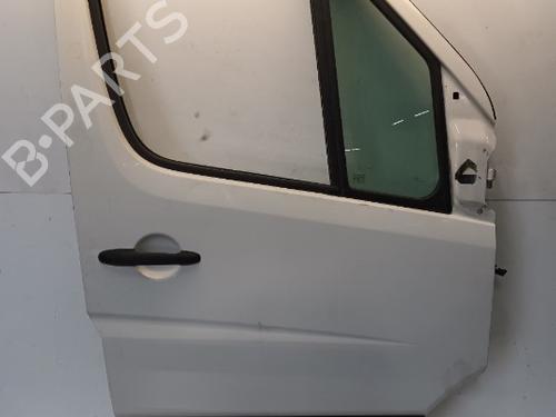 right-front-door-vw-crafter-30-50-van-2e_-2006-2007-2008-2009-2010-2011-2012-2013-2014-2015-2016-27544016 main image