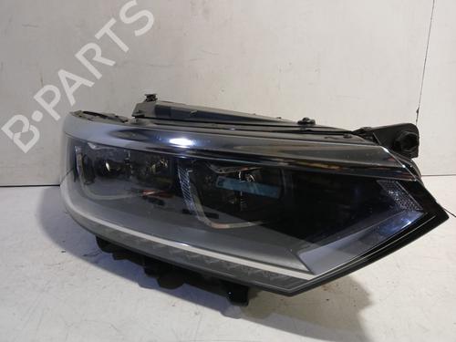 Faro destro VW PASSAT B8 Variant (3G5, CB5) 1.6 TDI (120 hp) 31823895