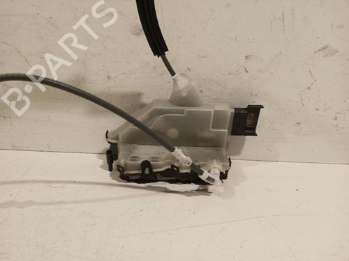 Used Front right lock OPEL CORSA F (P2JO) 1.2 (68) (101 hp) 29169739