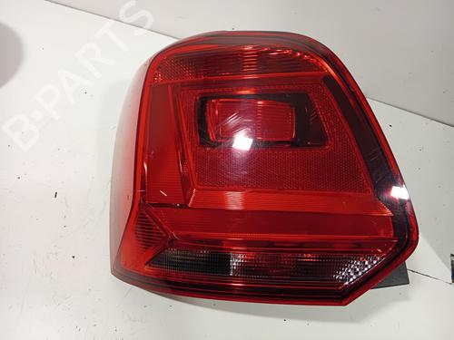 Feu arrière gauche VW POLO V (6R1, 6C1) 1.4 TDI (75 hp) 32189522