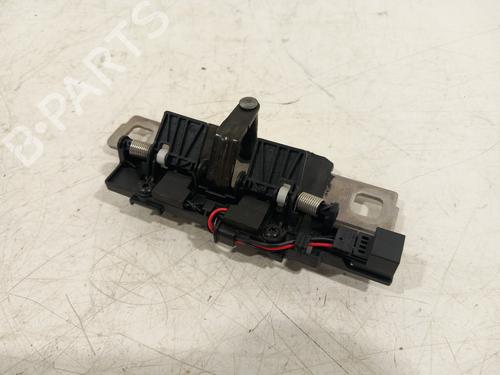 Bagklap lås Bagklap lås AUDI Q5 (FYB, FYG) SQ5 TFSI quattro (354 hp) 33748571 33748571