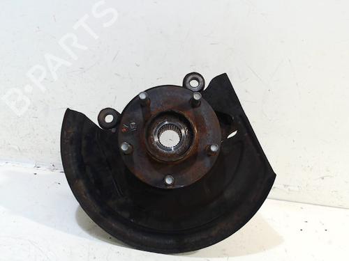 Used Right front steering knuckle NISSAN JUKE (F15) 1.5 dCi (110 hp) 13201338