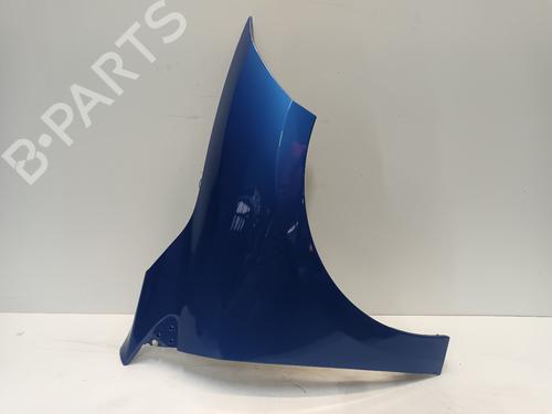 Guarda-lamas direito RENAULT MEGANE III Coupe (DZ0/1_) 2.0 TCe (DZ0K) (180 hp) 30499140