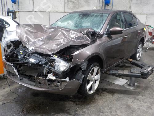 Used Parts SKODA OCTAVIA III (5E3, NL3, NR3)  1.0 TSI  1825080