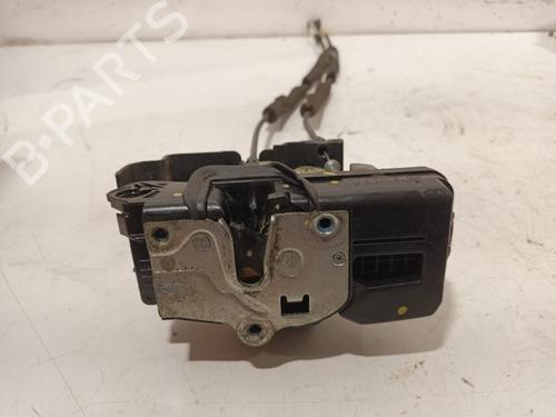 Used Front right lock CHEVROLET CAPTIVA (C100, C140) 3.2 4WD (230 hp) 16420604