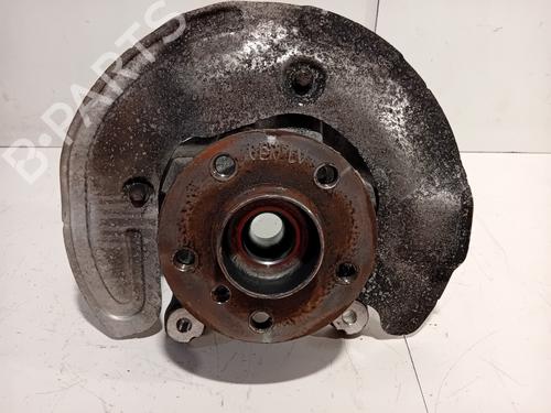 Used Left front steering knuckle BMW 1 (F40) 118 i (140 hp) 27929259