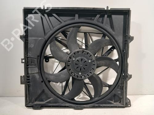 Used Radiator fan BMW X3 (F25) xDrive 28 i (258 hp) 32780975
