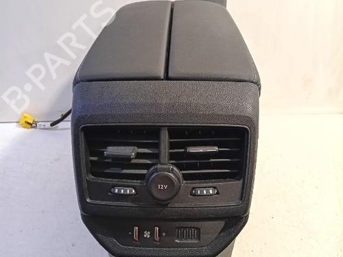 Used Middle console PEUGEOT 5008 II (MC_, MJ_, MR_, M4_) 1.2 THP (MRHNYH, MRHNYW, MRHNSJ, MRHNSU, MRHNSM) (131 hp) 23214251