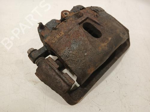 Venstre bremsekaliber foran GMC SIERRA 3500 Crew Cab Pickup 6.6 D | BP26302531M105 