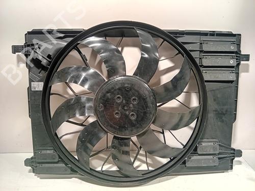 Used Radiator fan Radiator fan MERCEDES-BENZ EQB (X243) EQB 300 4-matic (243.608, 243.609) (228 hp) 33935250 33935250