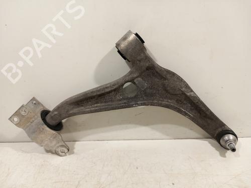 Used Right front suspension arm Right front suspension arm MERCEDES-BENZ CLA (C118) CLA 200 (118.387) (163 hp) 33463977 33463977