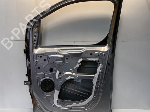 Right front door PEUGEOT EXPERT Van (V_) 1.5 BlueHDi 120 | BP30460149C3 