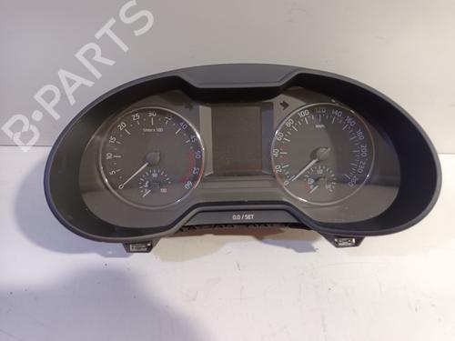 Used Instrument cluster SKODA OCTAVIA III Combi (5E5, 5E6) 1.6 TDI (110 hp) 17370076