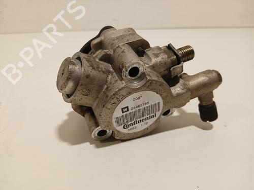 Used Injection pump OPEL SIGNUM Hatchback (Z03) 2.2 direct (F48) (155 hp) 29528201