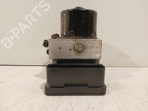 abs-pump-audi-tt-roadster-8n9-1999-2000-2001-2002-2003-2004-2005-2006-2007-36880456 main image