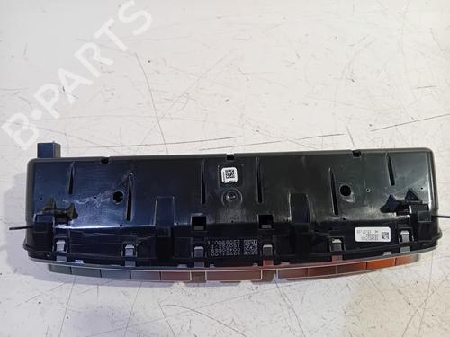AC Styreenhet / Manøvreringsenhet MERCEDES-BENZ C-CLASS (W205) C 250 BlueTEC / d (205.008, 205.006) | BP25249488I5 