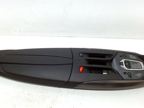 Used Interior roof light CITROËN DS5 1.6 THP 200 (200 hp) 13420053