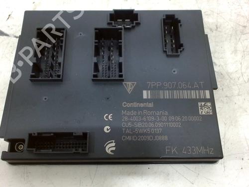 Used Control unit Control unit 10670893 10670893