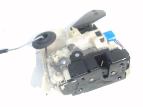 Front left lock VW TRANSPORTER T5 Bus (7HB, 7HJ, 7EB, 7EJ) 2.0 TDI | BP13205980C98 