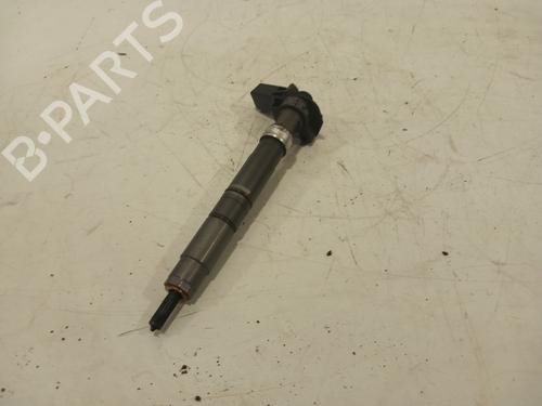 Spreder / Dyse VW TRANSPORTER T5 Van (7HA, 7HH, 7EA, 7EH) 2.0 TDI (114 hp) 31647134