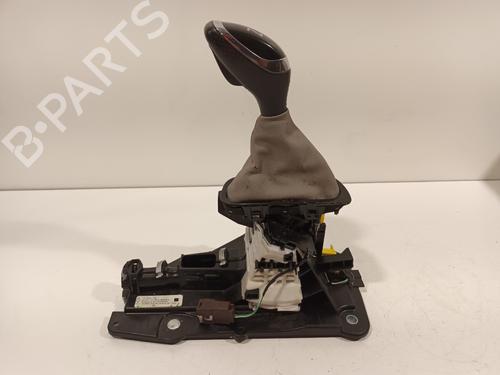 Used Gear lever RENAULT ZOE Hatchback Van (BFM_) Electric (BFME) (92 hp) 17911517