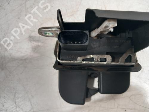 Tailgate lock VW GOLF VIII (CD1, DA1) 1.5 eTSI | BP33609075C101  - Image 5