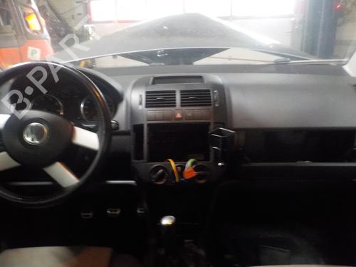 Right front door VW POLO (9N_, 9A_) 1.4 16V | BP11987757C3 