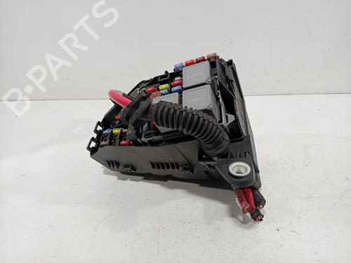 Fuse box VOLVO V60 I (155) D6 Hybrid AWD | BP29268399E1