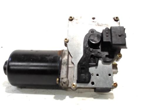 Used Front wiper motor PEUGEOT 307 CC (3B) 2.0 16V (136 hp) 3689165