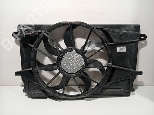 Used Radiator fan Radiator fan 38068753 38068753